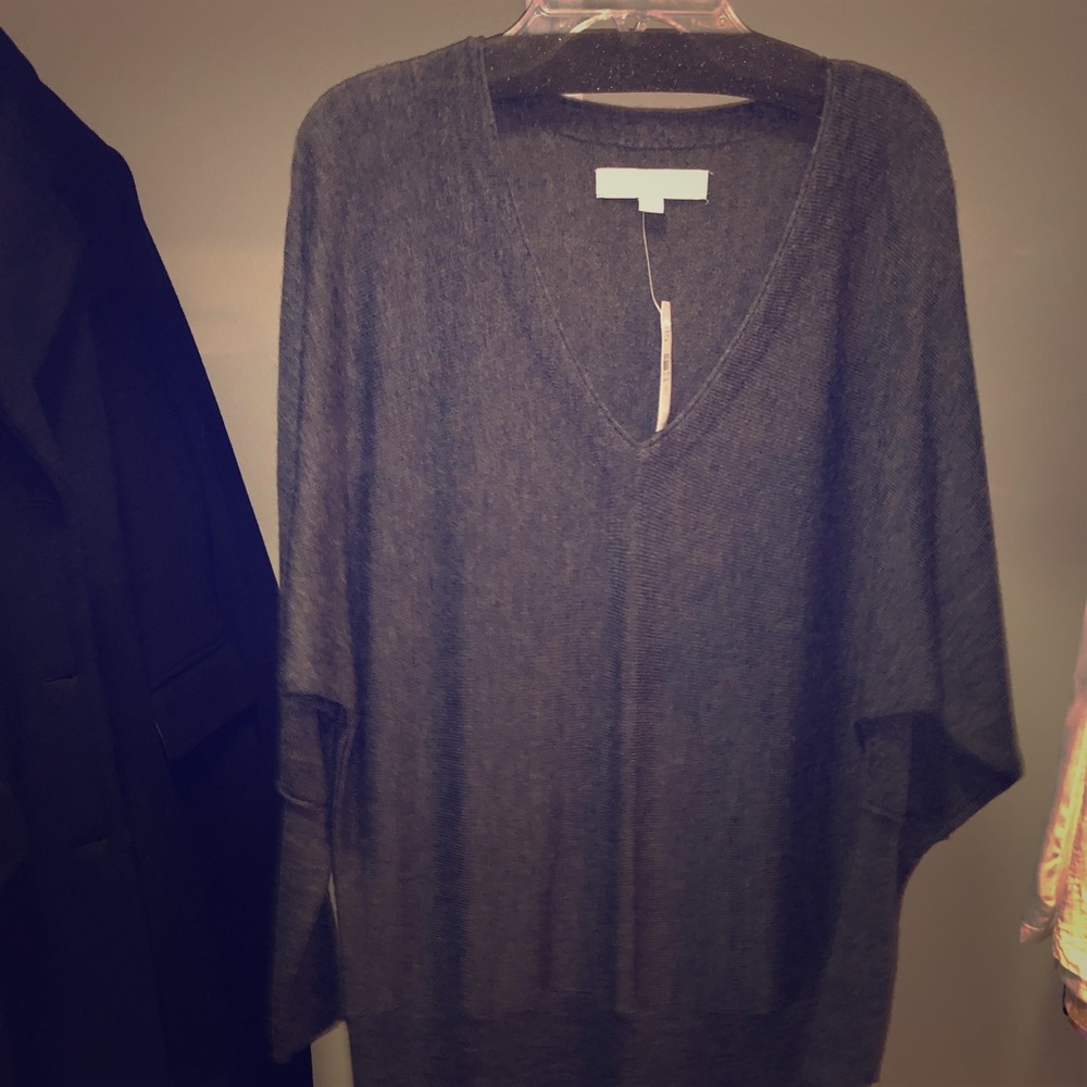 NWT Ann Taylor LOFT Gray V-neck Sweater Dress Sz M